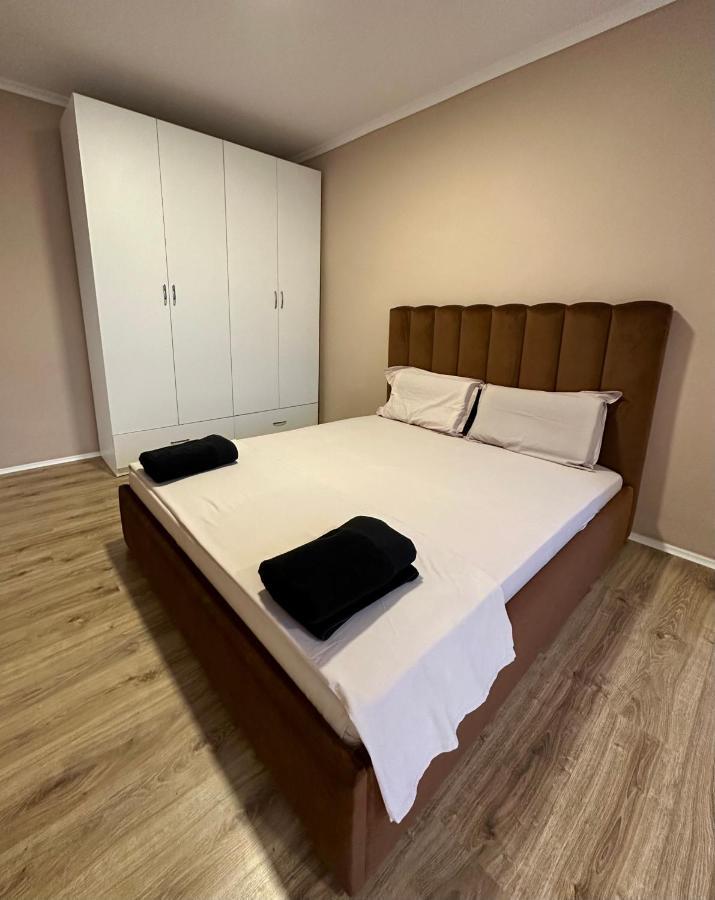 Bejart Apartment 5 Tirana Bagian luar foto