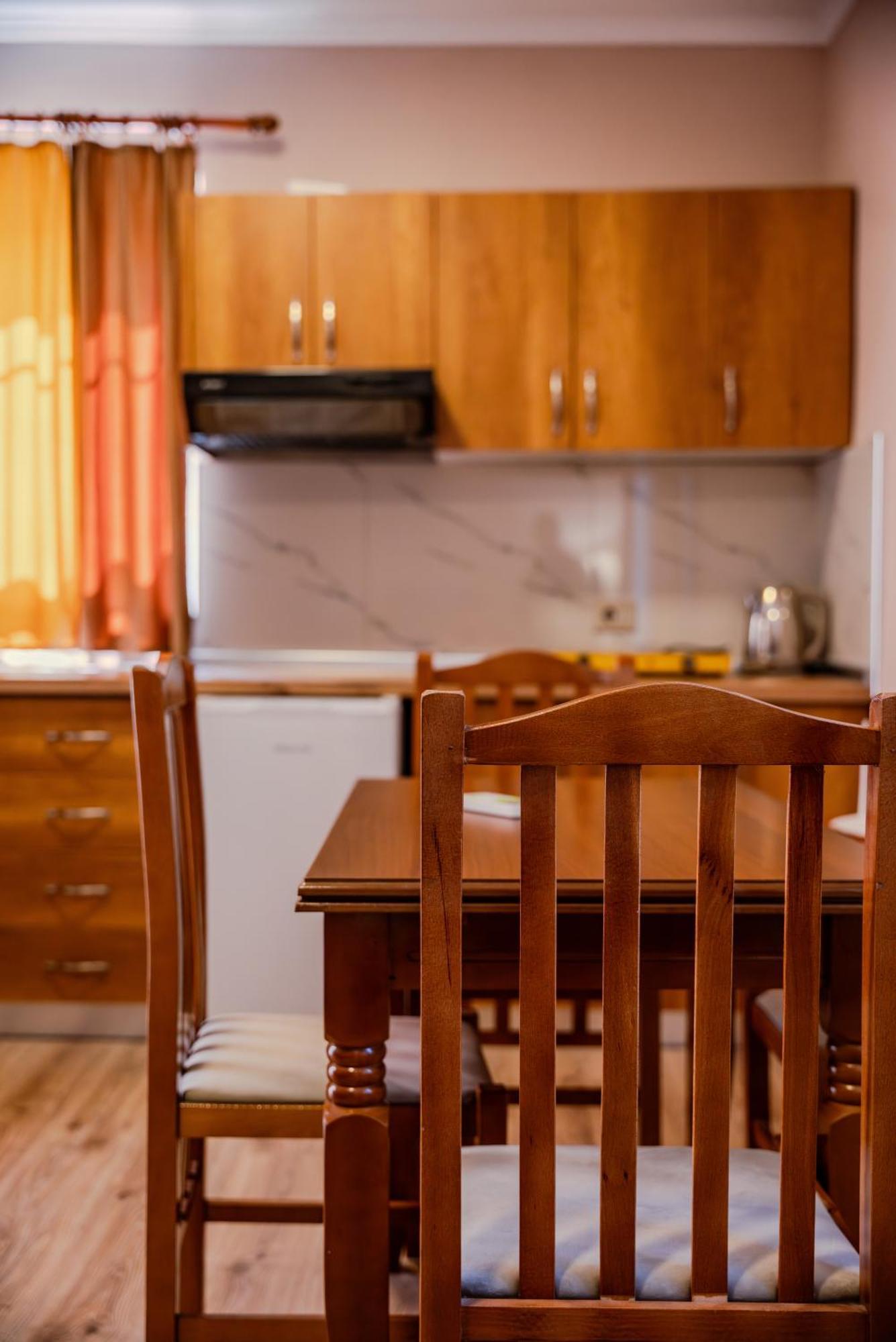 Bejart Apartment 5 Tirana Bagian luar foto