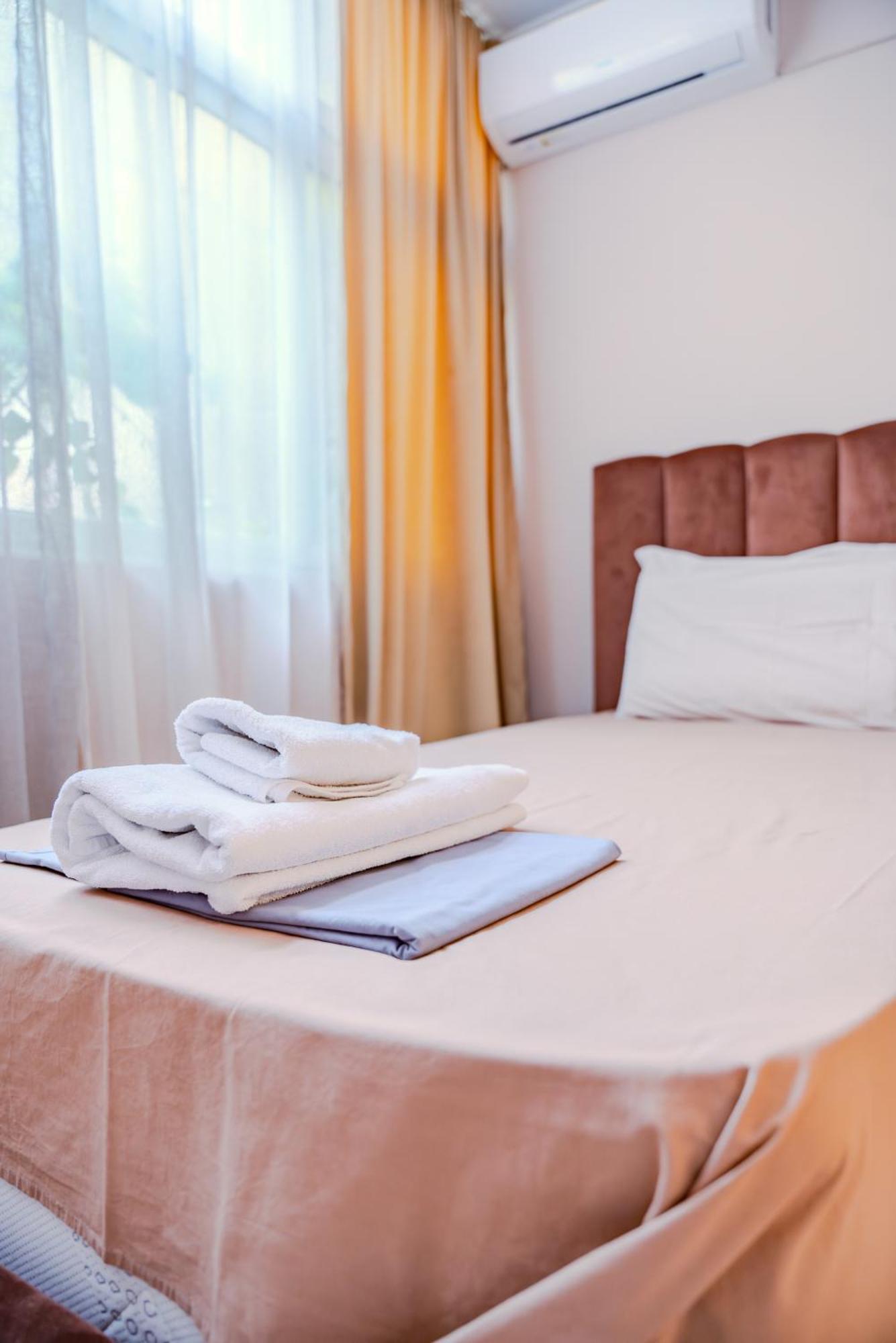 Bejart Apartment 5 Tirana Bagian luar foto